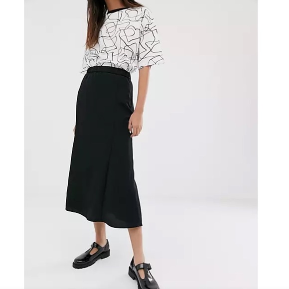 ASOS Dresses & Skirts - Asos Black Midi Skirt Size Medium 8 A Line Monki